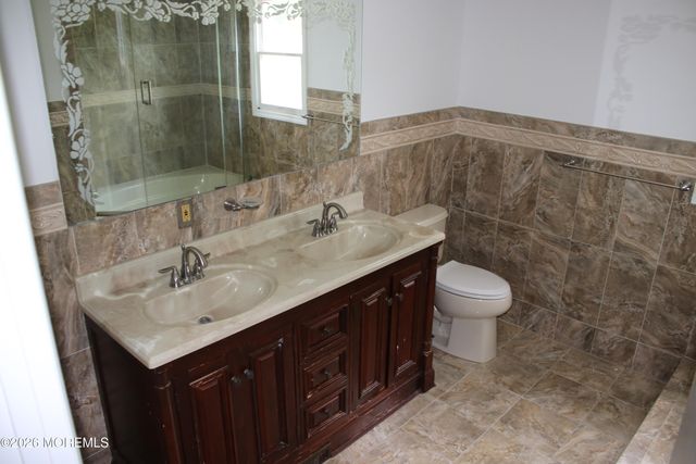 30 Mill Road, Manalapan, NJ 07726