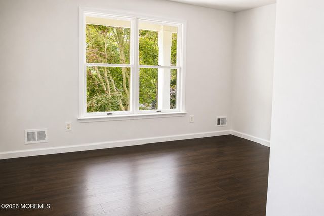 30 Mill Road, Manalapan, NJ 07726