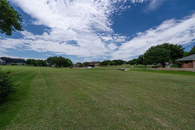 8812 Bellechase Road, Granbury, TX 76049
