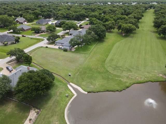 8812 Bellechase Road, Granbury, TX 76049
