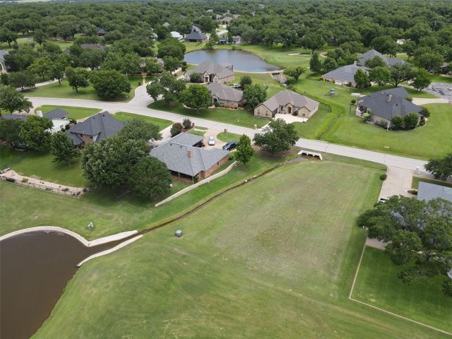 8812 Bellechase Road, Granbury, TX 76049