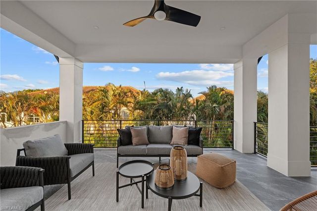 3840 CRAYTON RD, Naples, FL 34103