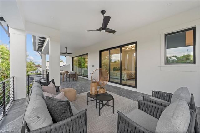 3840 CRAYTON RD, Naples, FL 34103
