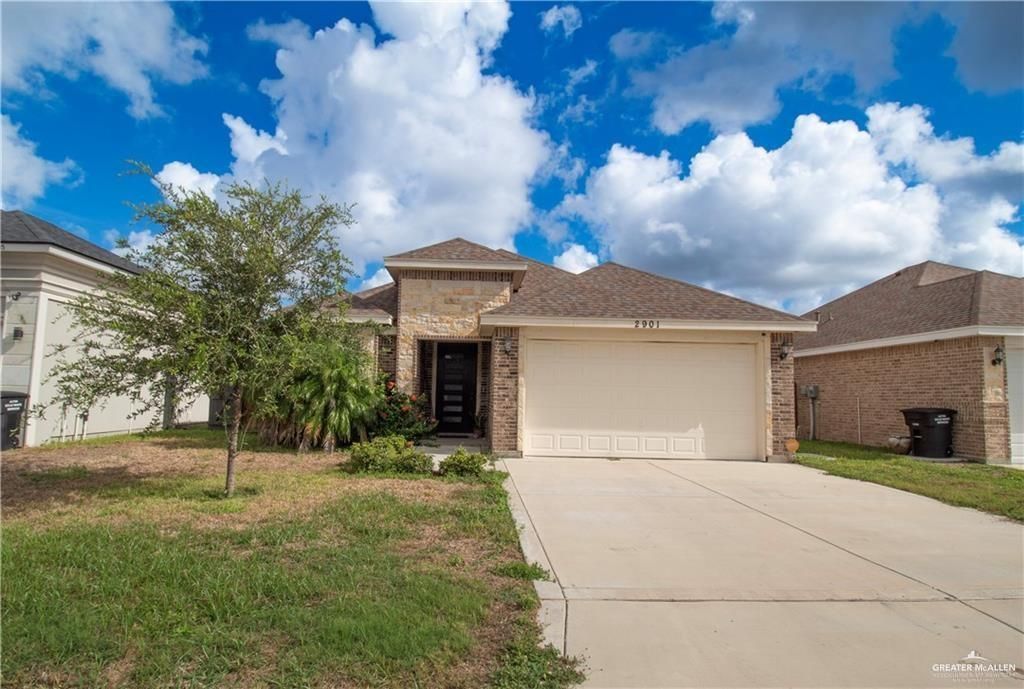 2901 E Imperial Oaks Drive Drive, Alton, TX 78573