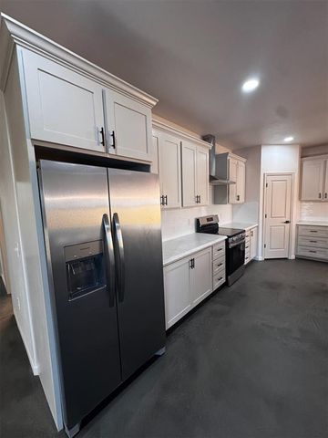 26216 N 2960 Road, Cashion, OK 73016