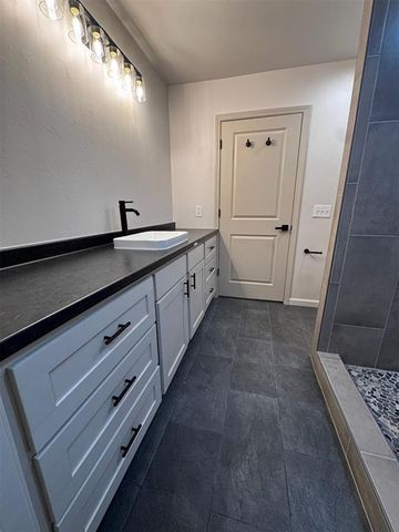 26216 N 2960 Road, Cashion, OK 73016