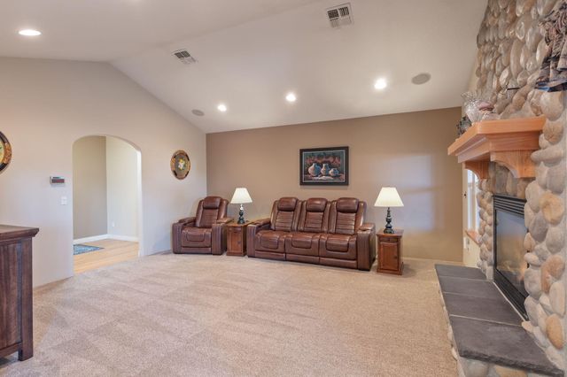 1116 Cashmere Drive, Grants Pass, OR 97527