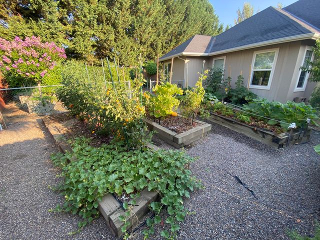 1116 Cashmere Drive, Grants Pass, OR 97527