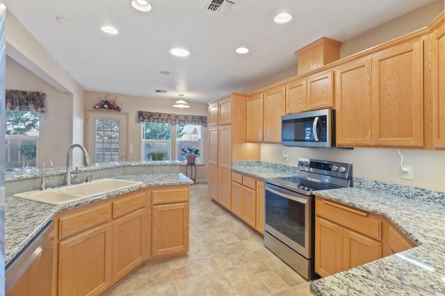 1116 Cashmere Drive, Grants Pass, OR 97527