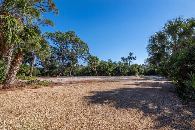 7233 PINE NEEDLE ROAD, Sarasota, FL 34242