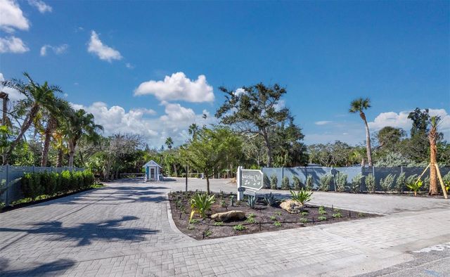 7233 PINE NEEDLE ROAD, Sarasota, FL 34242