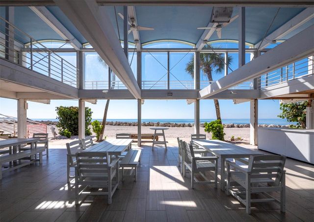 7233 PINE NEEDLE ROAD, Sarasota, FL 34242