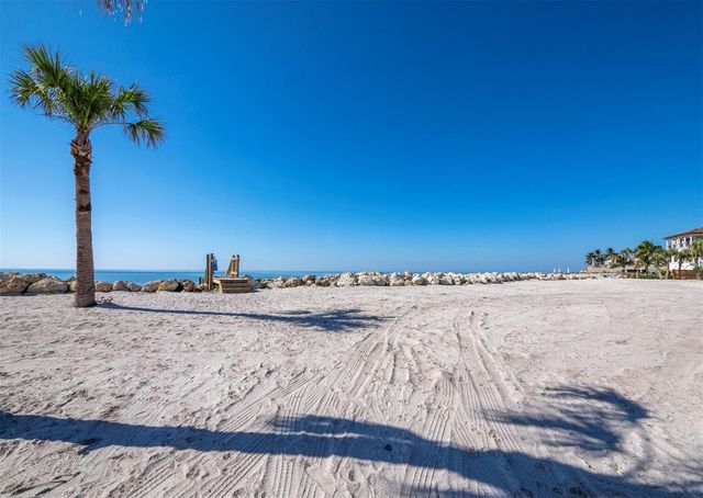 7233 PINE NEEDLE ROAD, Sarasota, FL 34242