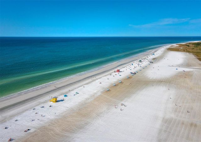 7233 PINE NEEDLE ROAD, Sarasota, FL 34242