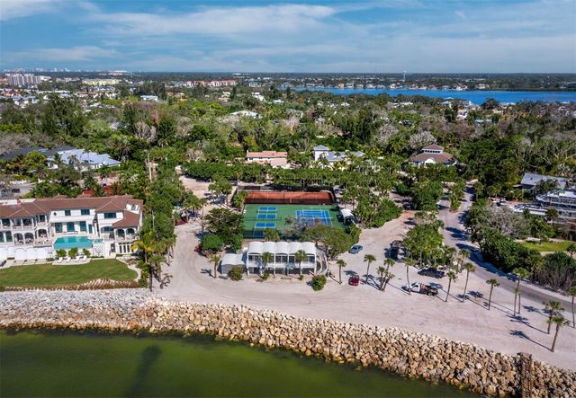 7233 PINE NEEDLE ROAD, Sarasota, FL 34242