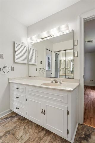 105 Ilex DR, Yorktown, VA 23692