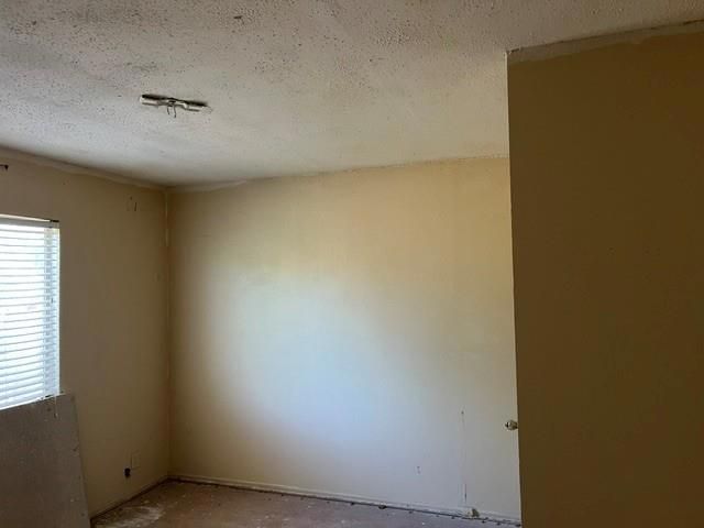 1225 Cypress Street, East Palo Alto, CA 94303