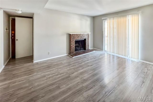 1536 Springlet Court 31, Florissant, MO 63033