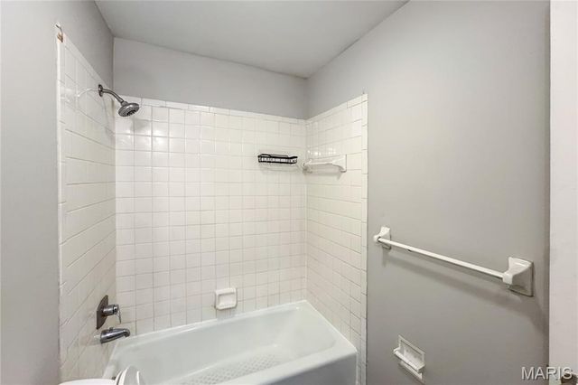 1536 Springlet Court 31, Florissant, MO 63033