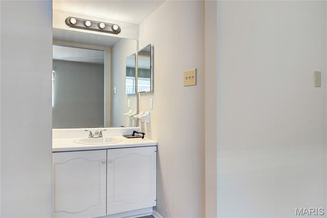 1536 Springlet Court 31, Florissant, MO 63033