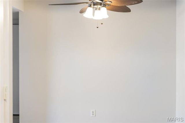 1536 Springlet Court 31, Florissant, MO 63033