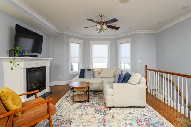 39 Coffey St 2, Boston, MA 02122