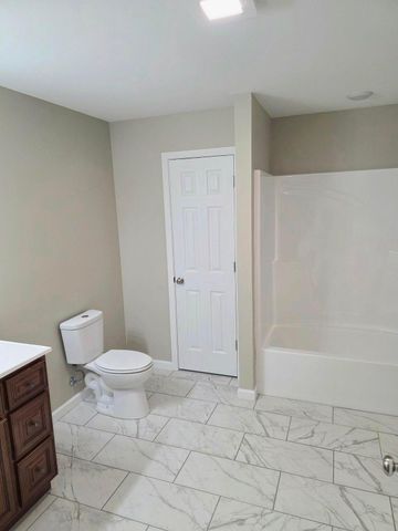 54 Emily Lane, London, KY 40744