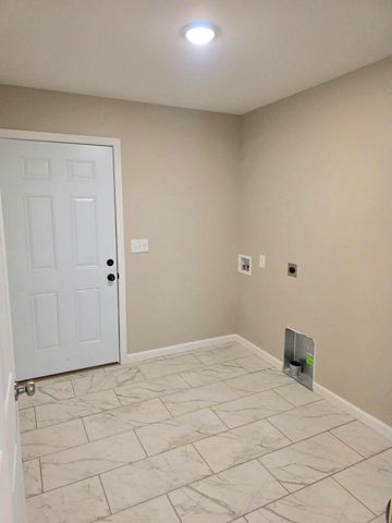 54 Emily Lane, London, KY 40744