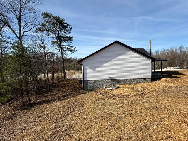 54 Emily Lane, London, KY 40744
