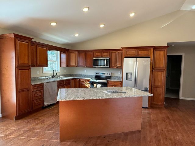 54 Emily Lane, London, KY 40744