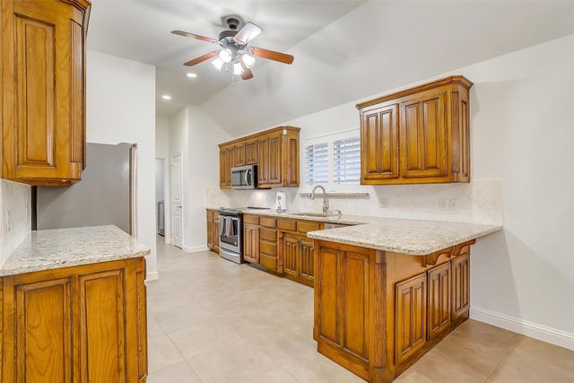 11624 Virginia Way Court, Fort Worth, TX 76008