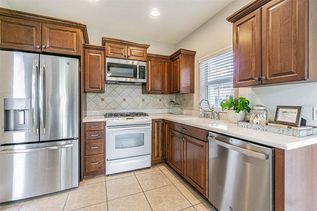 27053 WINGED ELM DRIVE, Wesley Chapel, FL 33544