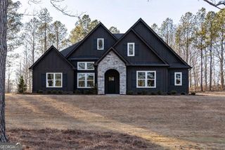 320 Hidden Meadows Drive, Gay, GA 30218