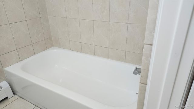 95 Pleasure Avenue, Ronkonkoma, NY 11779