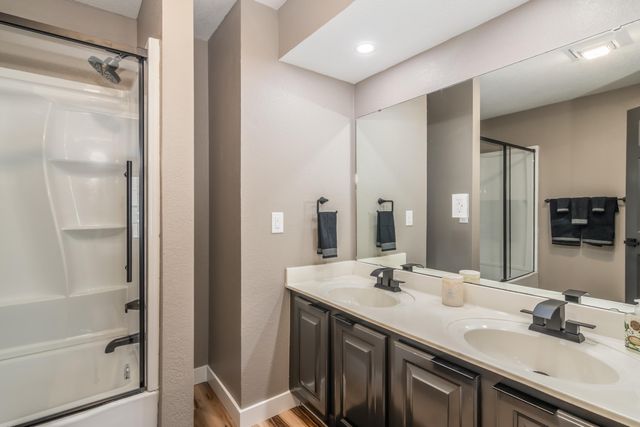 635 Ozark Mountain Resort Drive 115, Kimberling City, MO 65686