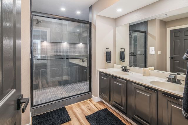 635 Ozark Mountain Resort Drive 115, Kimberling City, MO 65686