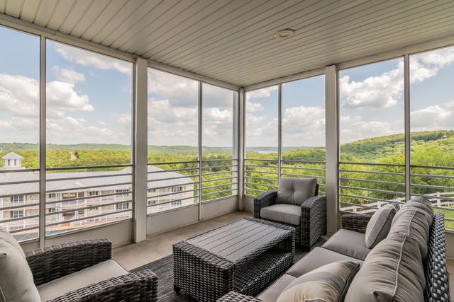 635 Ozark Mountain Resort Drive 115, Kimberling City, MO 65686