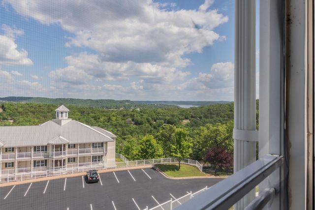 635 Ozark Mountain Resort Drive 115, Kimberling City, MO 65686