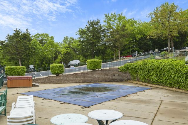 635 Ozark Mountain Resort Drive 115, Kimberling City, MO 65686