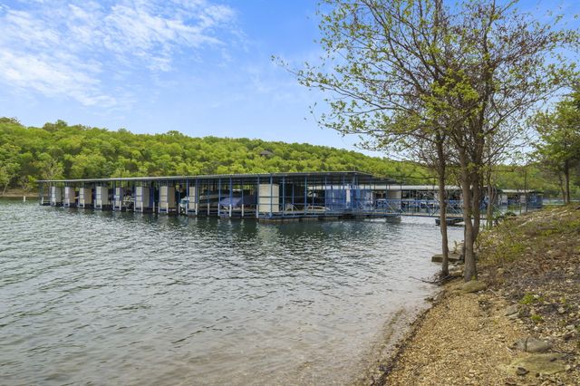 635 Ozark Mountain Resort Drive 115, Kimberling City, MO 65686