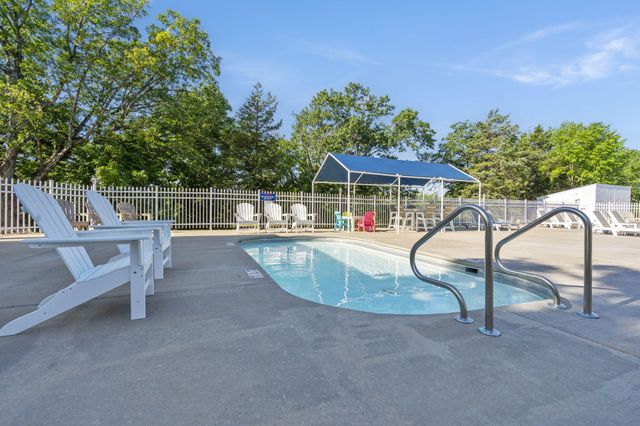 635 Ozark Mountain Resort Drive 115, Kimberling City, MO 65686