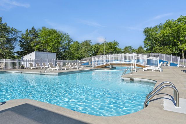 635 Ozark Mountain Resort Drive 115, Kimberling City, MO 65686