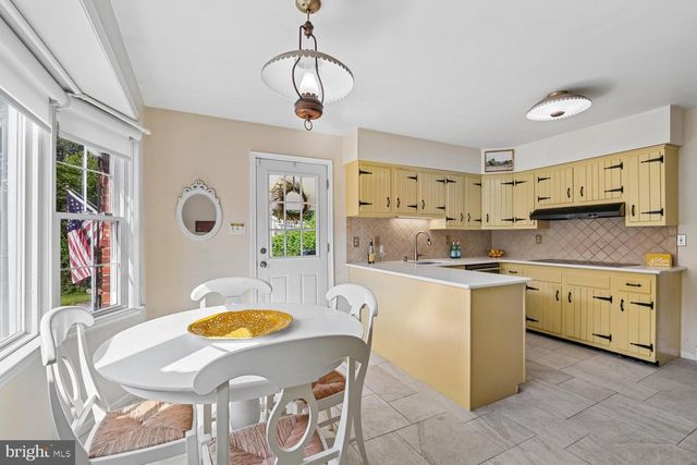 13818 OVERTON LN, Silver Spring, MD 20904
