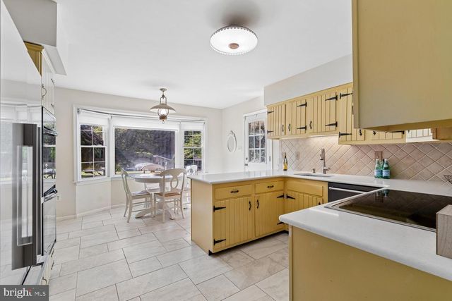 13818 OVERTON LN, Silver Spring, MD 20904
