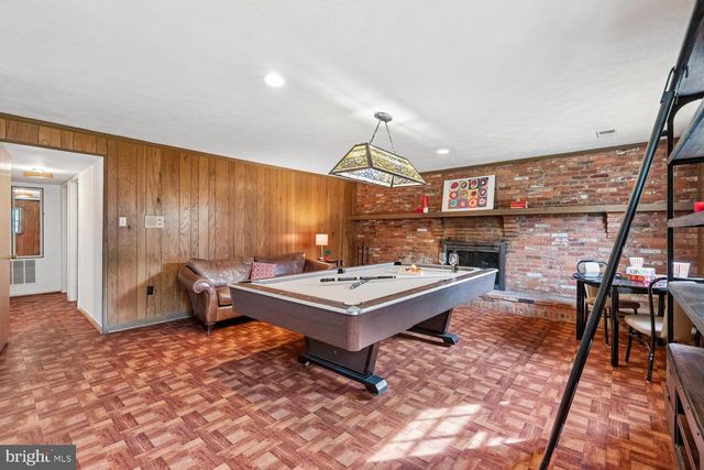 13818 OVERTON LN, Silver Spring, MD 20904