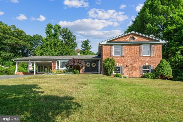 13818 OVERTON LN, Silver Spring, MD 20904