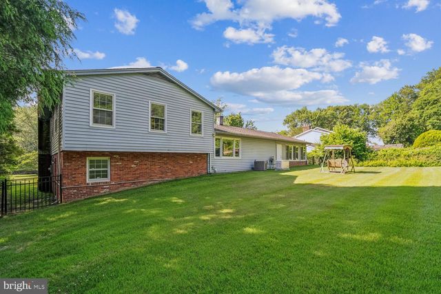 13818 OVERTON LN, Silver Spring, MD 20904
