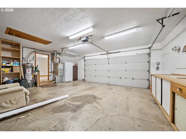 6335 Se MOLT St, Milwaukie, OR 97267