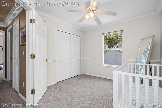 2322 Sandlewood Drive, White Lake, MI 48383