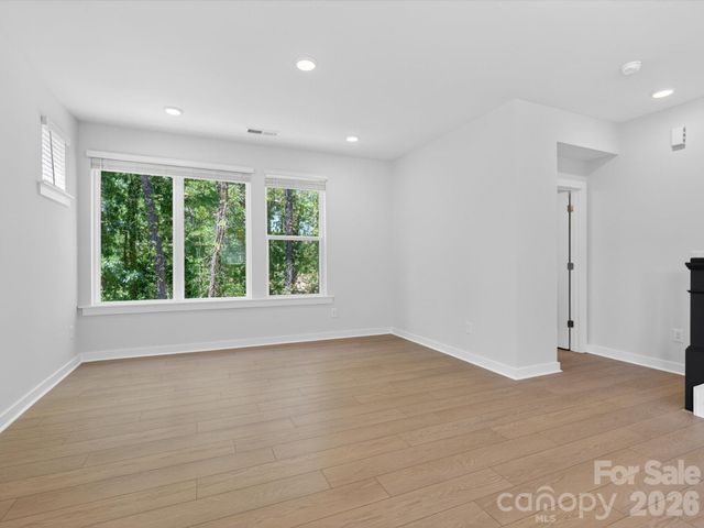 1534 Lithium Lane, Charlotte, NC 28211